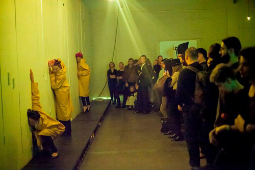 Performance at Plaforma Project on Vinzavod in Moscow - photo from facebook.com/platform.project