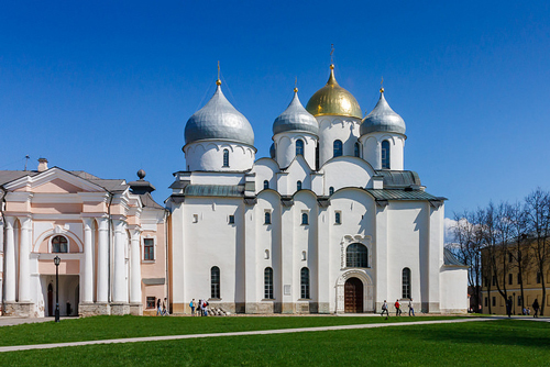 St. Sofia Cathedral in Novgorod - photo by Andrey Gaverdovsky / flickr.com/photos/97199236@N04/26711398732