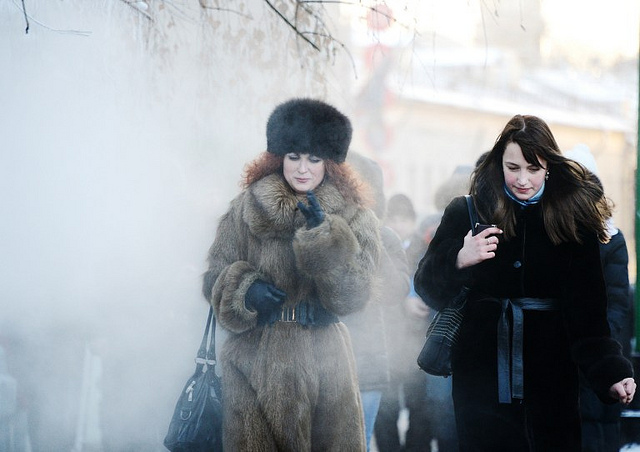 Russian women in cold weather - photo by DiariocriticodeVenezuela@FlickR