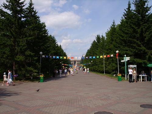 Central Park in Krasnoyarsk - photo by LxAndrew/ Wikipedia
