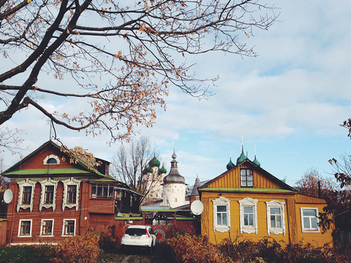 Rostov in autumn - photo by Ksenia Smirnova / flickr.com/photos/ksenia-sm/15508234719
