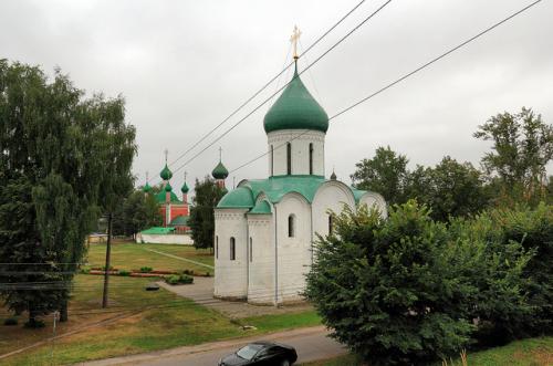 Spaso-Preobrazhensky Cathedral in Pereslavl-Zalesskiy - photo by Alexxx Malev / flickr.com/photos/alexxx-malev/8170150883