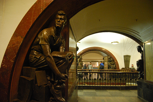 Ploschad Revolutsii metro station in Moscow / Photo by Sbisson@FlickR